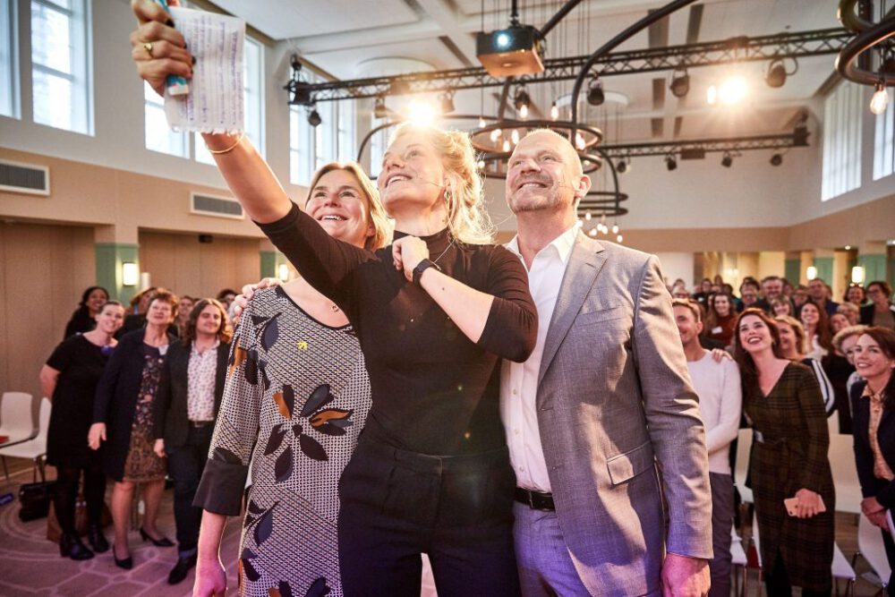 Selfiemoment tijdens de Rutgers Dialoog 2019 - foto © David Jagersma